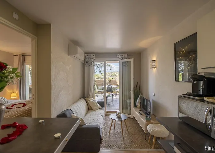 Casabianca - Aliva מלון דירות פורטיסיו